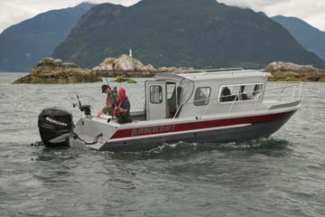 KingFisher Offshore 2425 HT